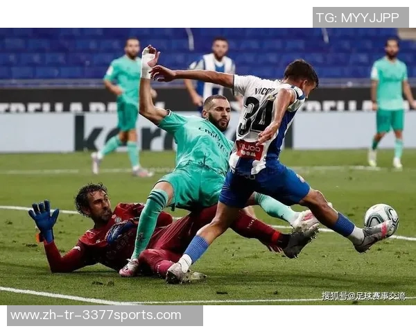 孝感足球联赛盛况空前吸引众多球队参与展现青春活力与竞技精神 孝感足球联赛盛况空前吸引众多球队参与展现青春活力与竞技精神